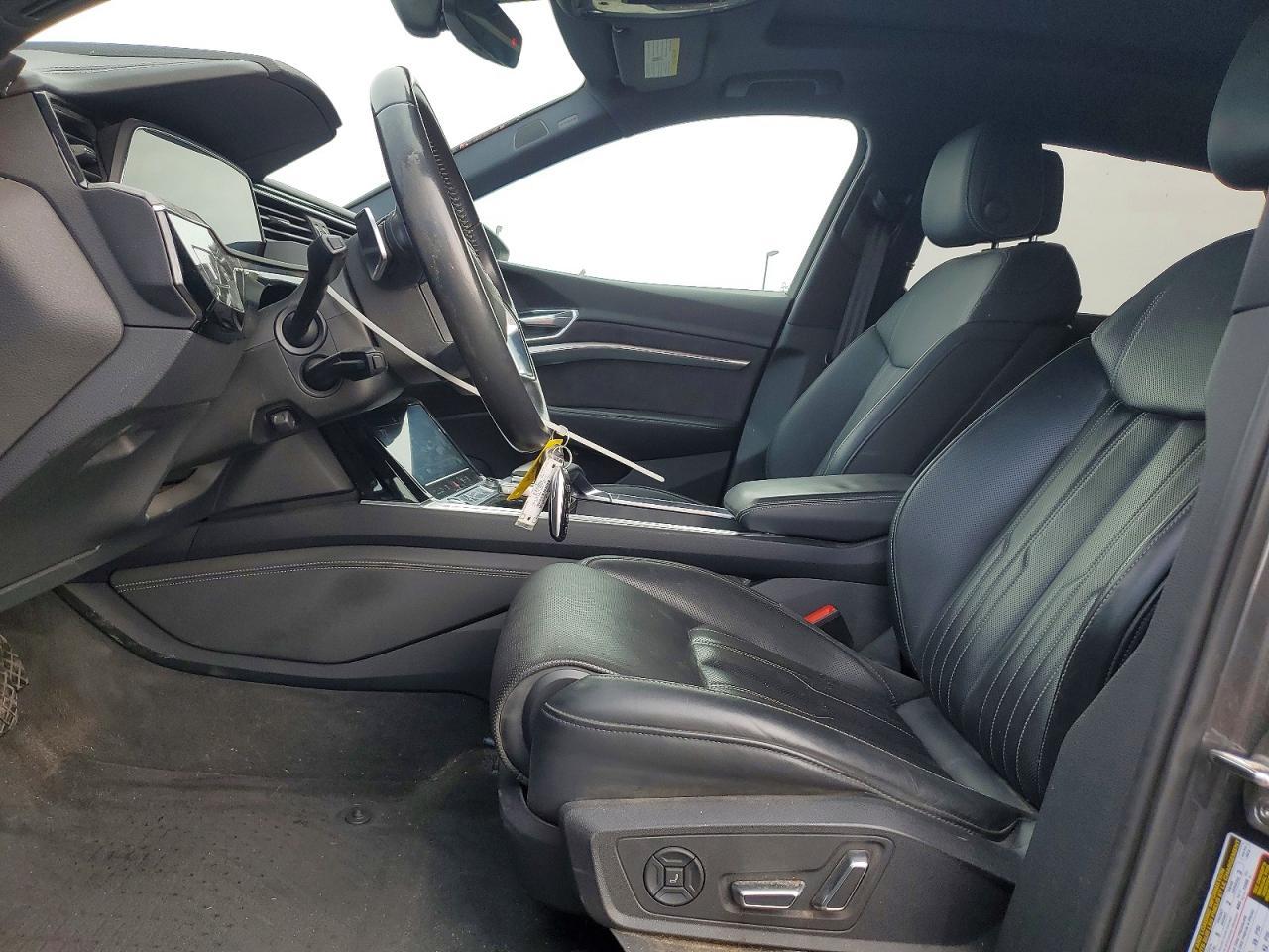 2019 Audi E-tron Prestige