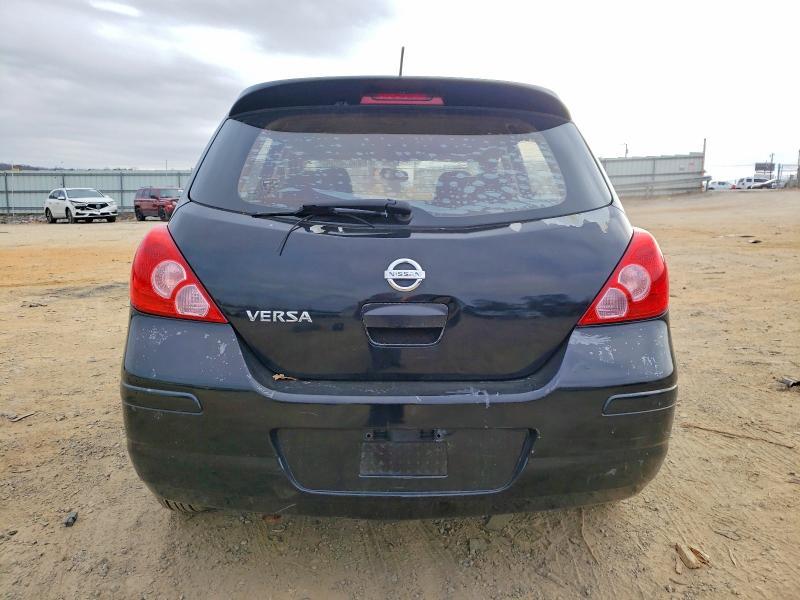 2009 Niss Versa s
