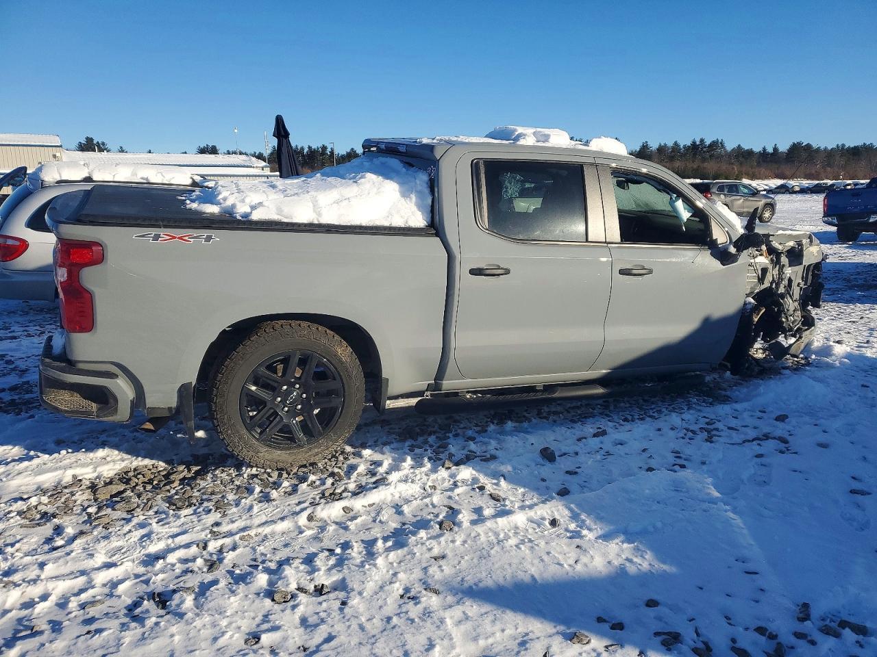 2024 Chevrolet Silverado K1500 Custom