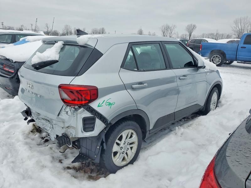 2022 Hyundai Venue se