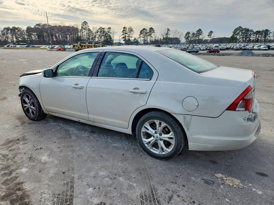 2012 Ford Fusion se