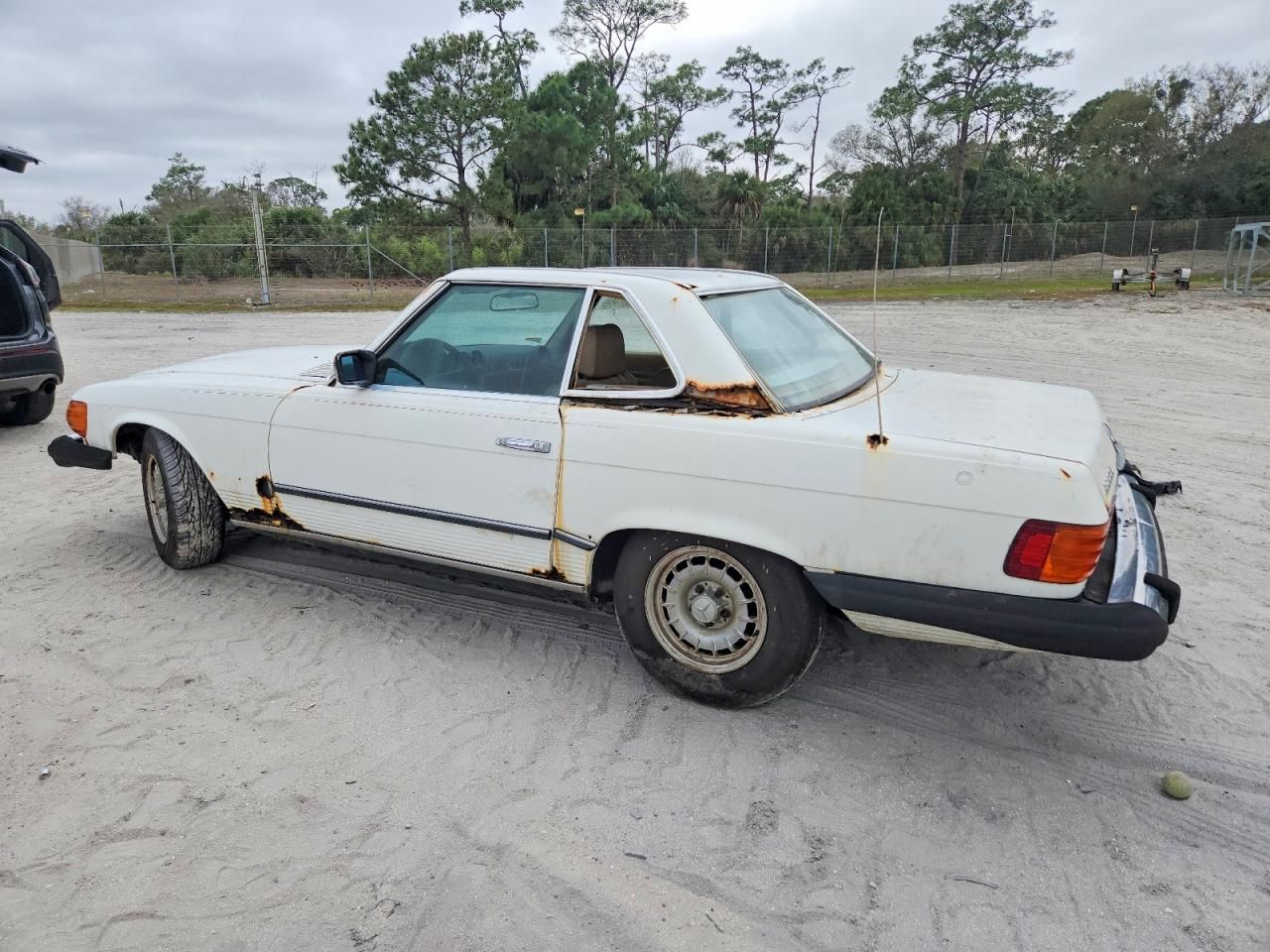 1984 Mercedes-Benz 380 sl