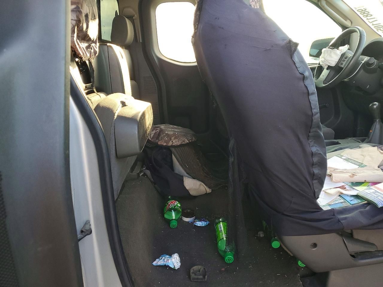 2006 Nissan Frontier King Cab XE