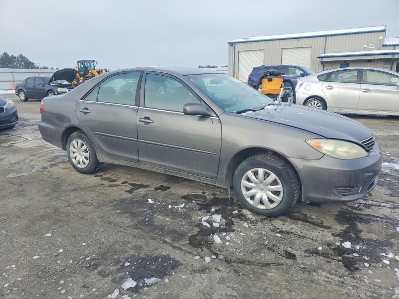 2006 Toyota Camry le