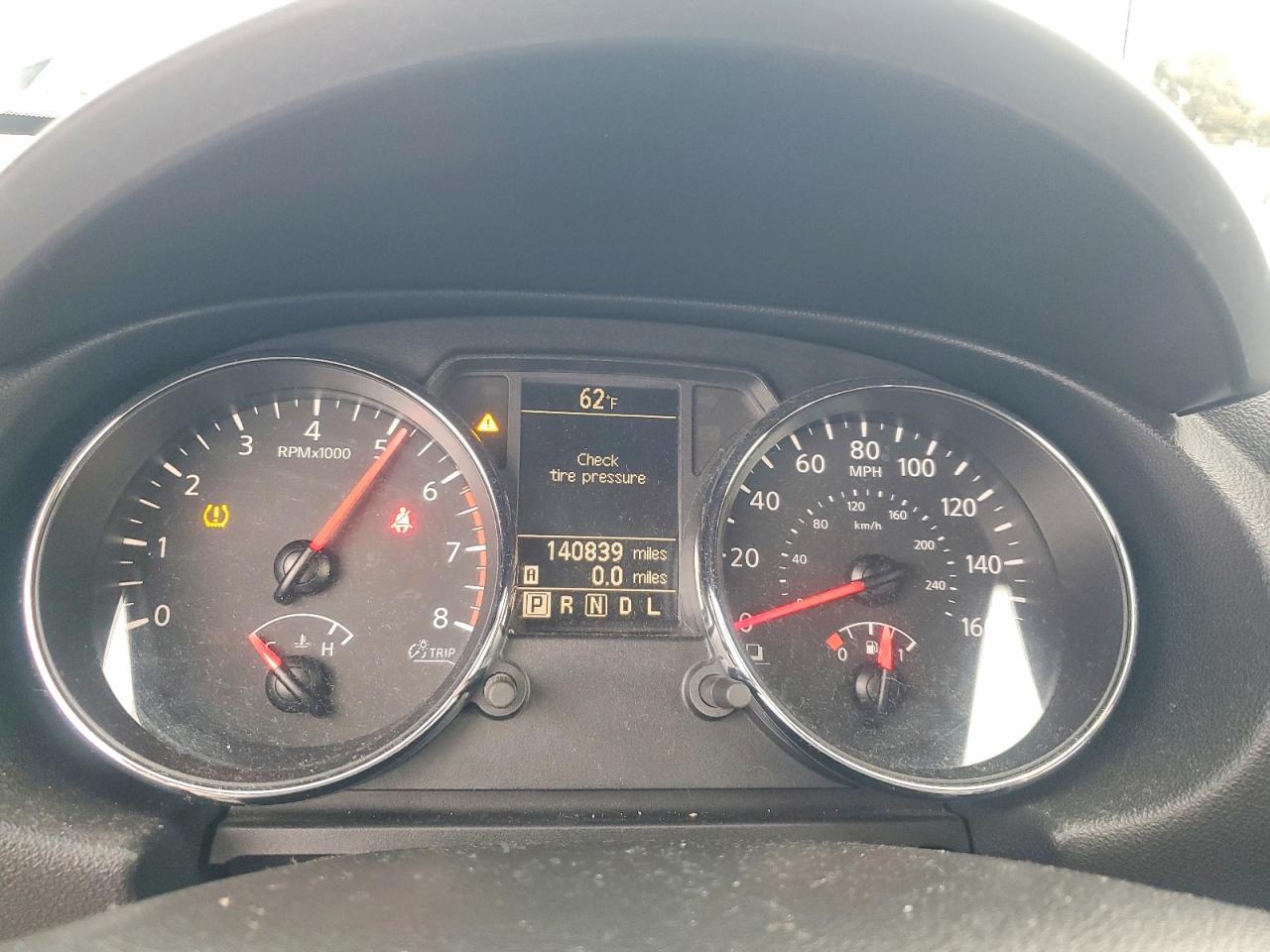 2012 Nissan Rogue s