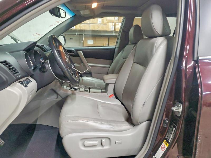 2012 Toyota Highlander Base