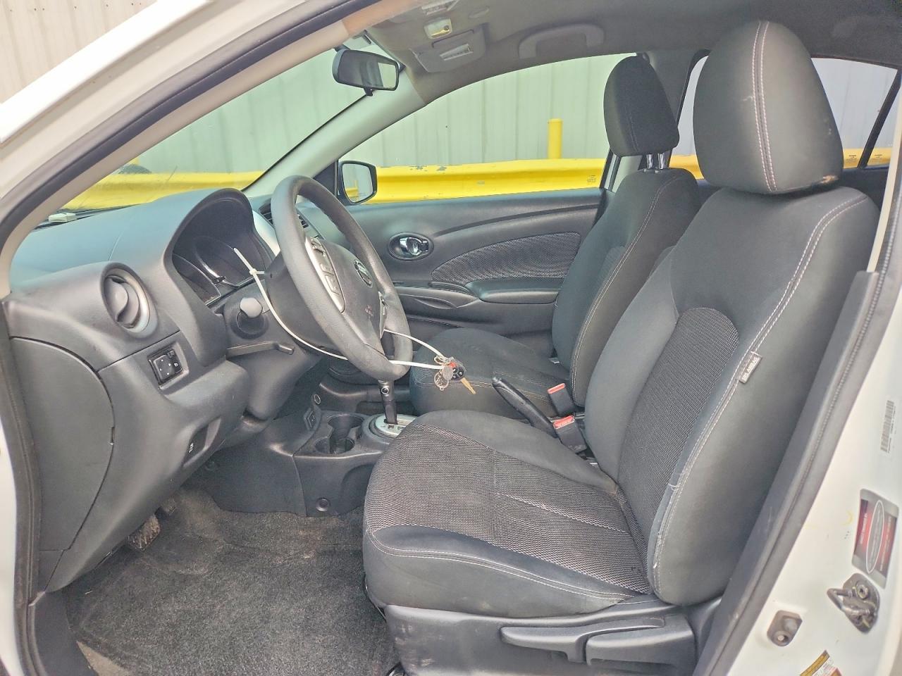 2017 Nissan Versa s