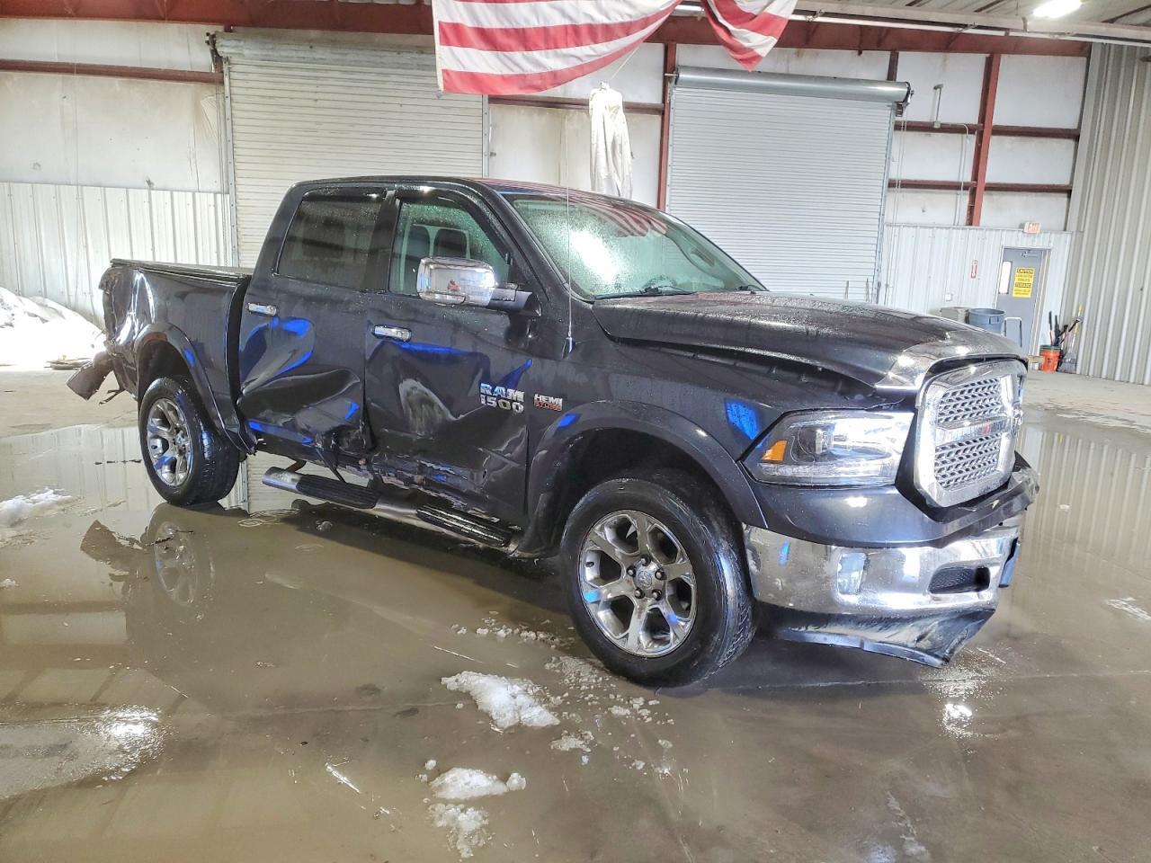 2016 Dodge 1500 Laramie Crew ca