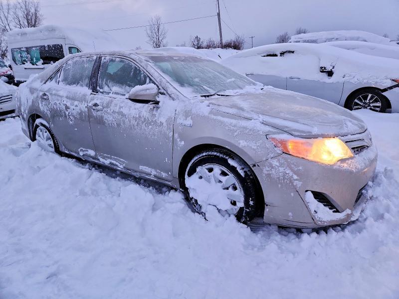 2014 Toyota Camry Hybrid