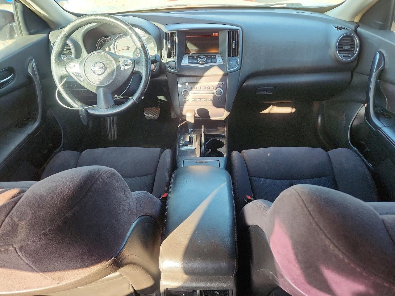 2014 Niss Maxima s