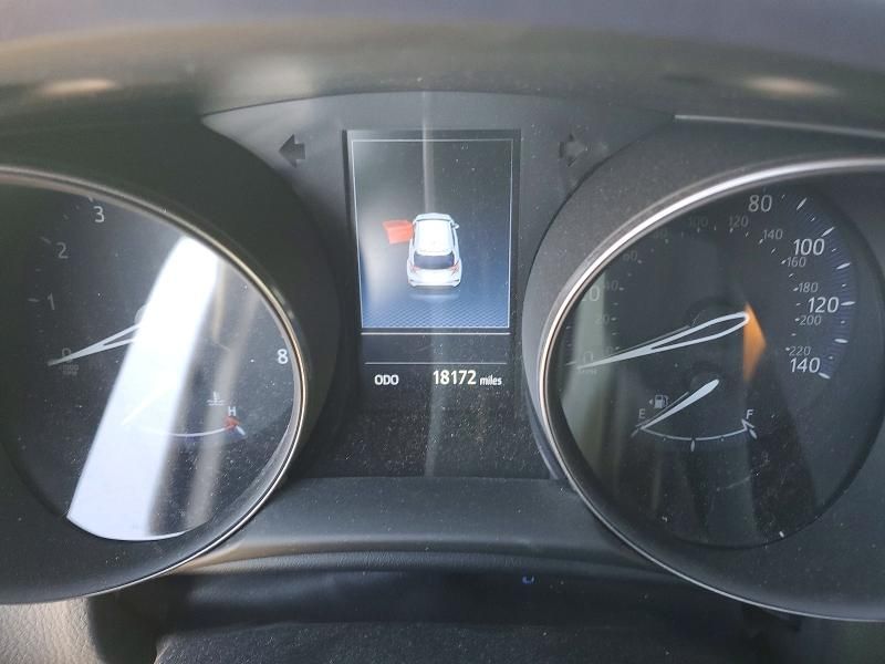 2022 Toyota C-hr xle