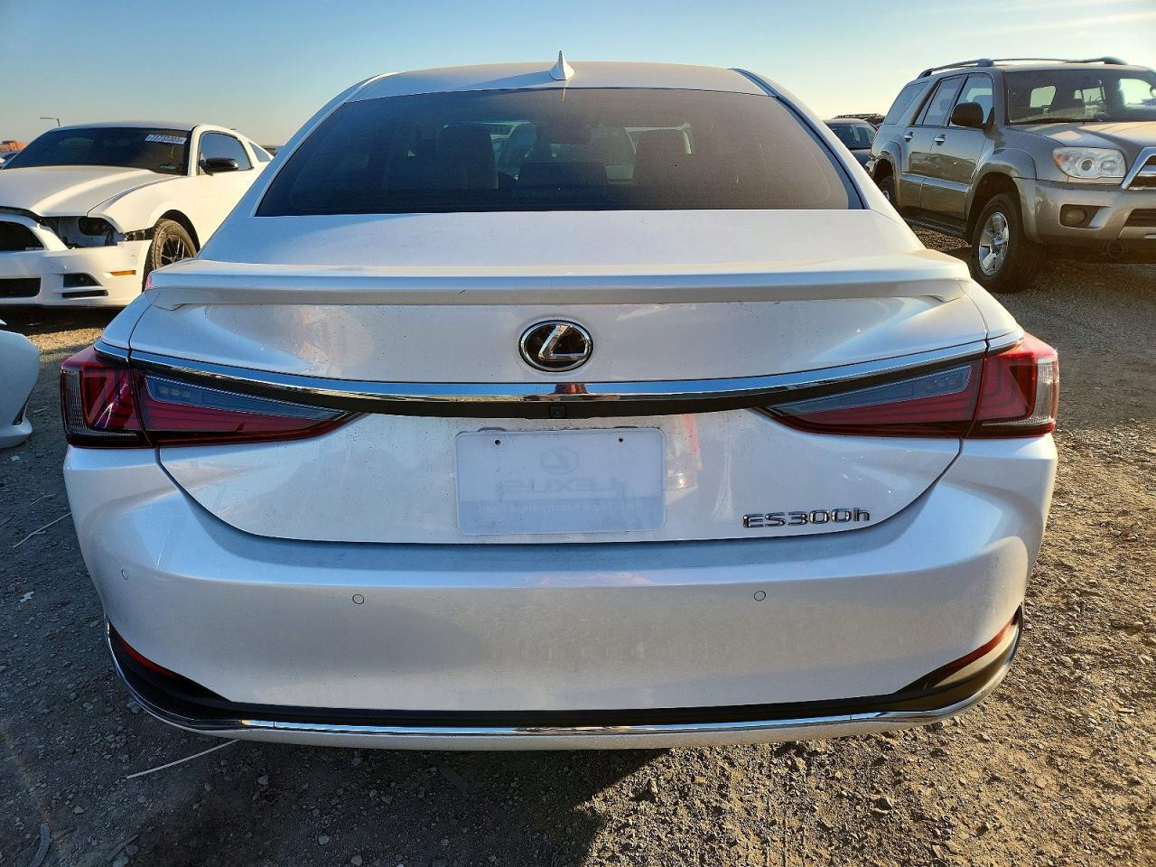 2025 Lexus Es 300h Base