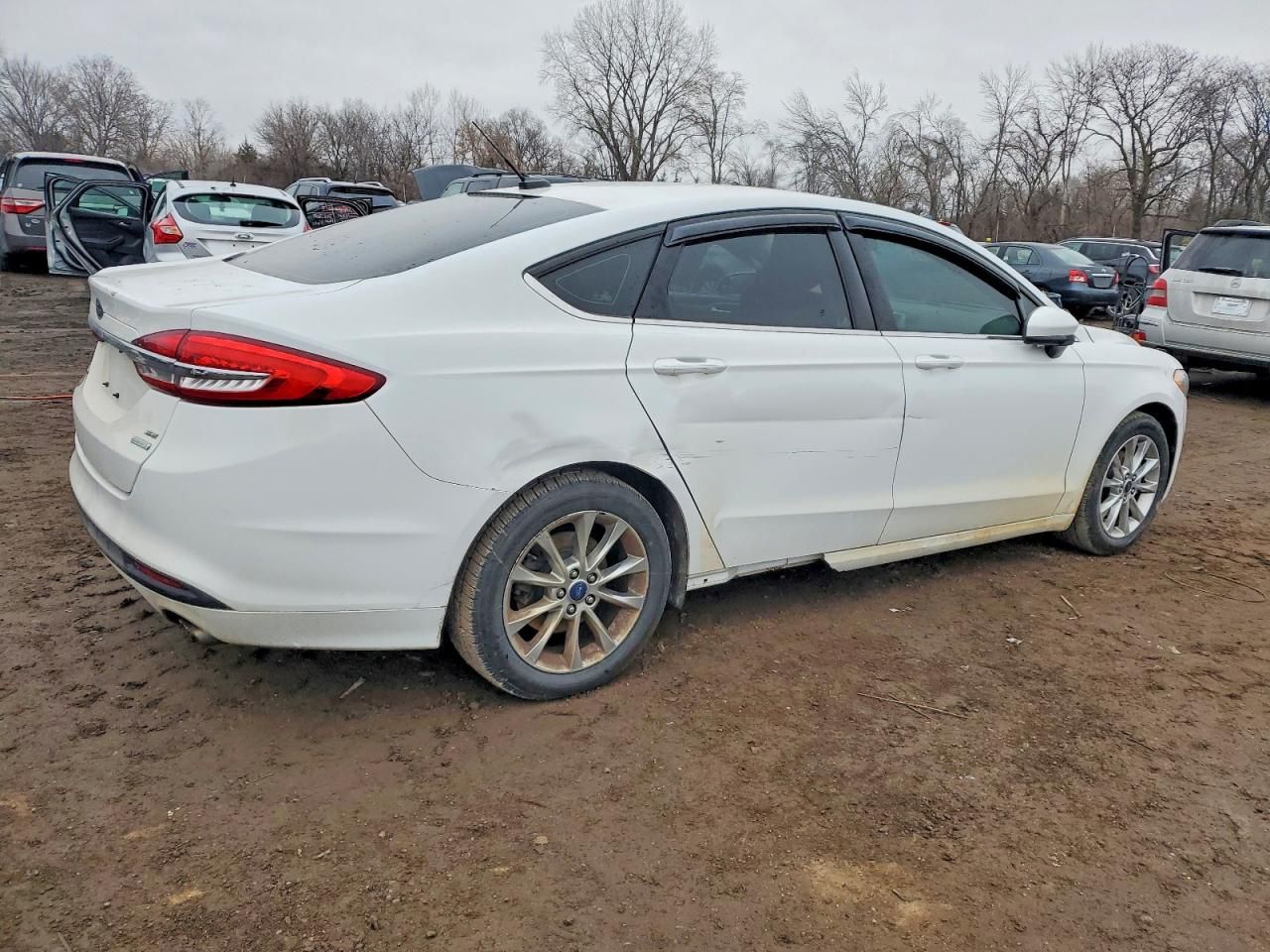 2017 Ford Fusion se
