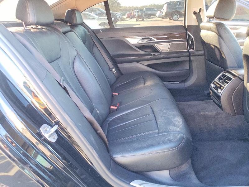 2018 BMW 740 i