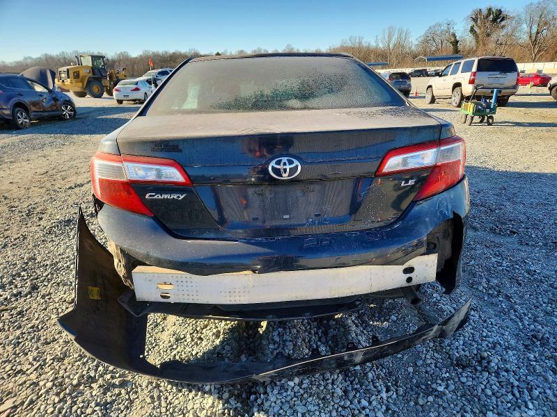 2013 Toyota Camry le