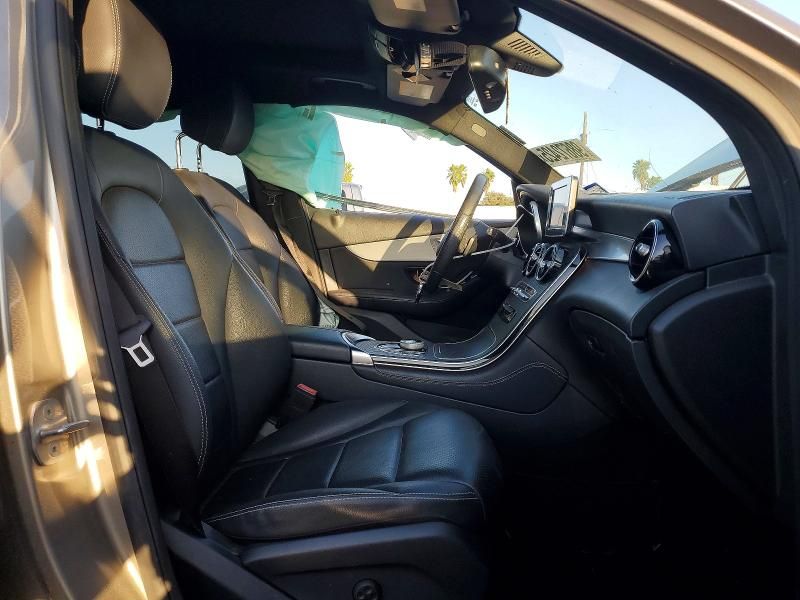 2019 Mercedes-Benz Glc 300