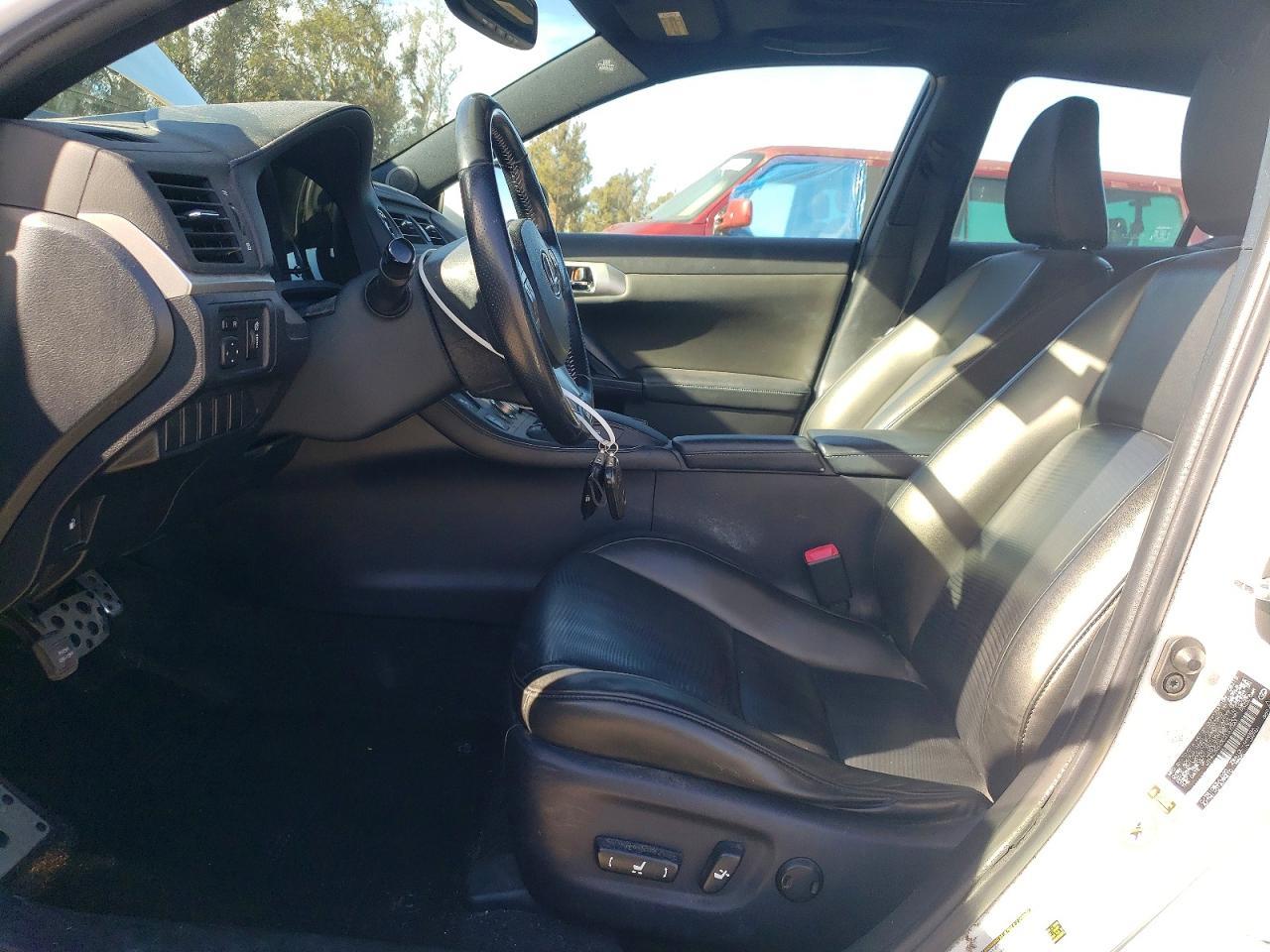 2013 Lexus Ct 200