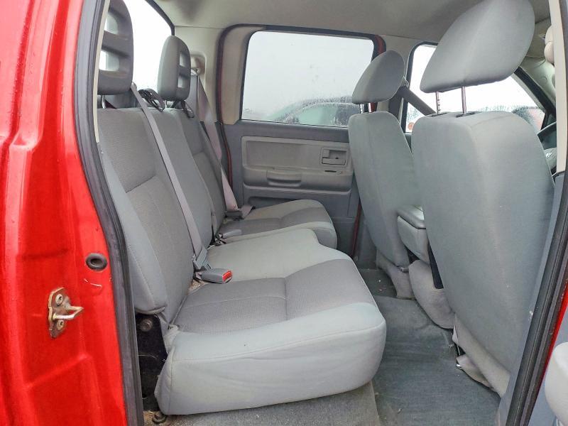 2005 Dodge Dakota Quad slt