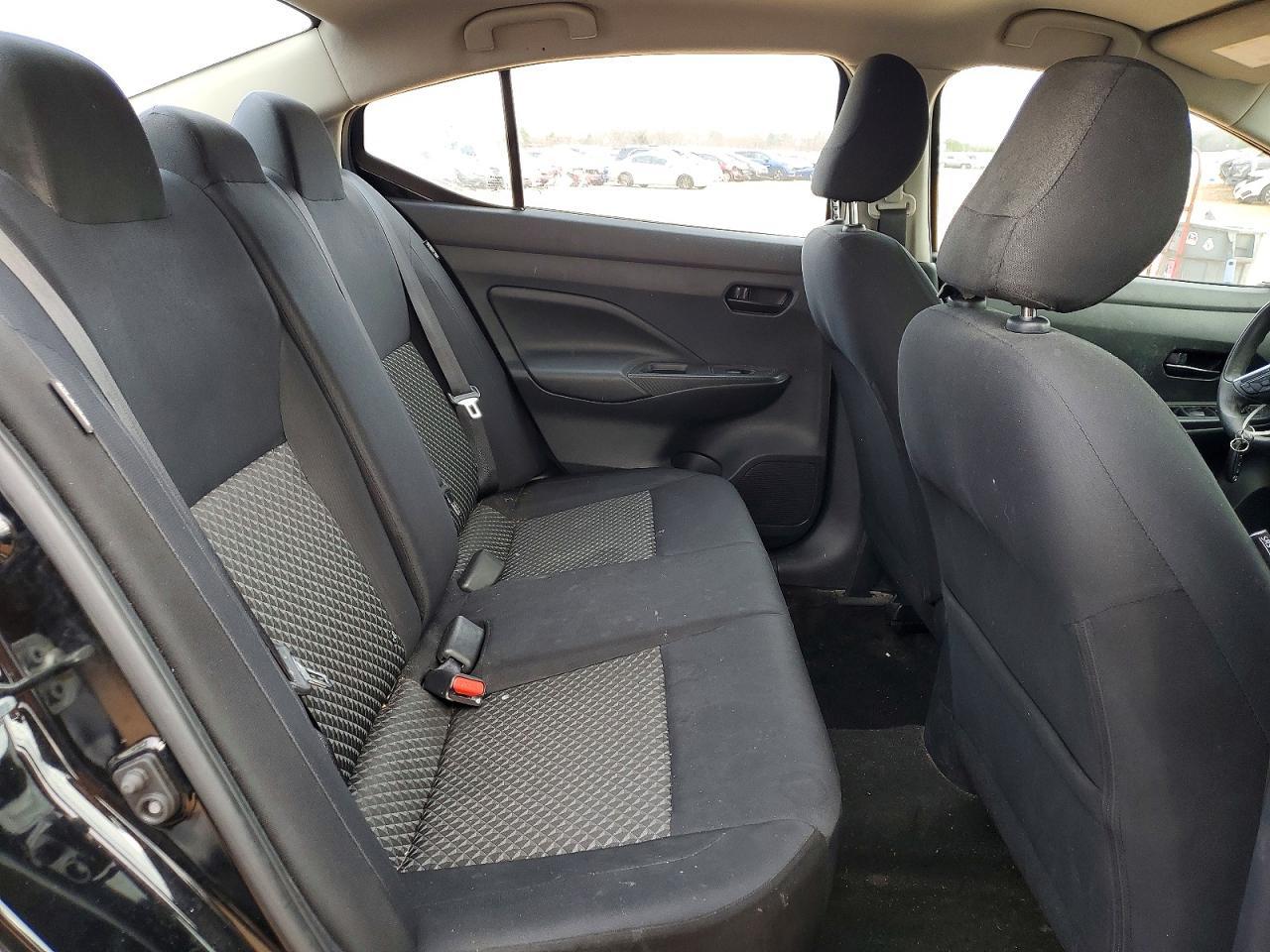 2020 Nissan Versa s