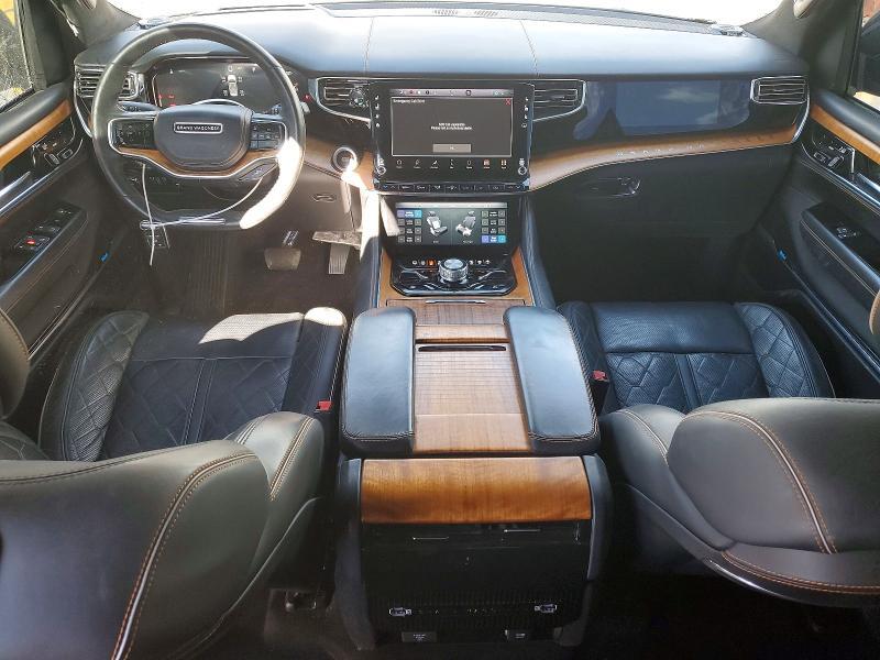 2022 Jeep Grand Wagoneer Series iii