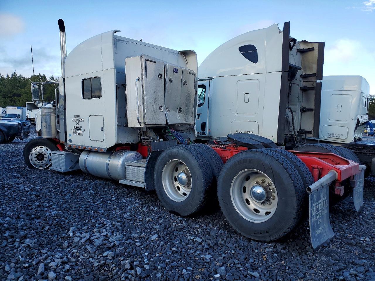 2005 Peterbilt 379 Semi Truck
