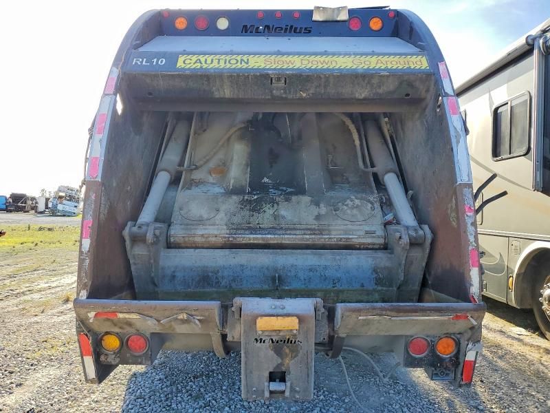 2010 Freightliner Business Class M2 Refuse Truck