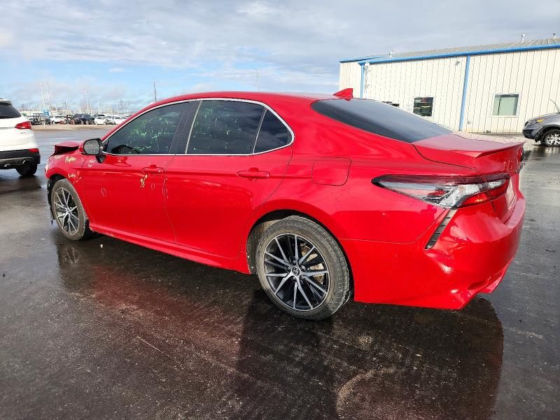 2021 Toyota Camry se