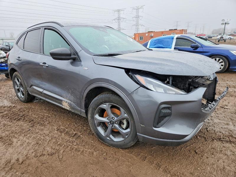 2023 Ford Escape st Line