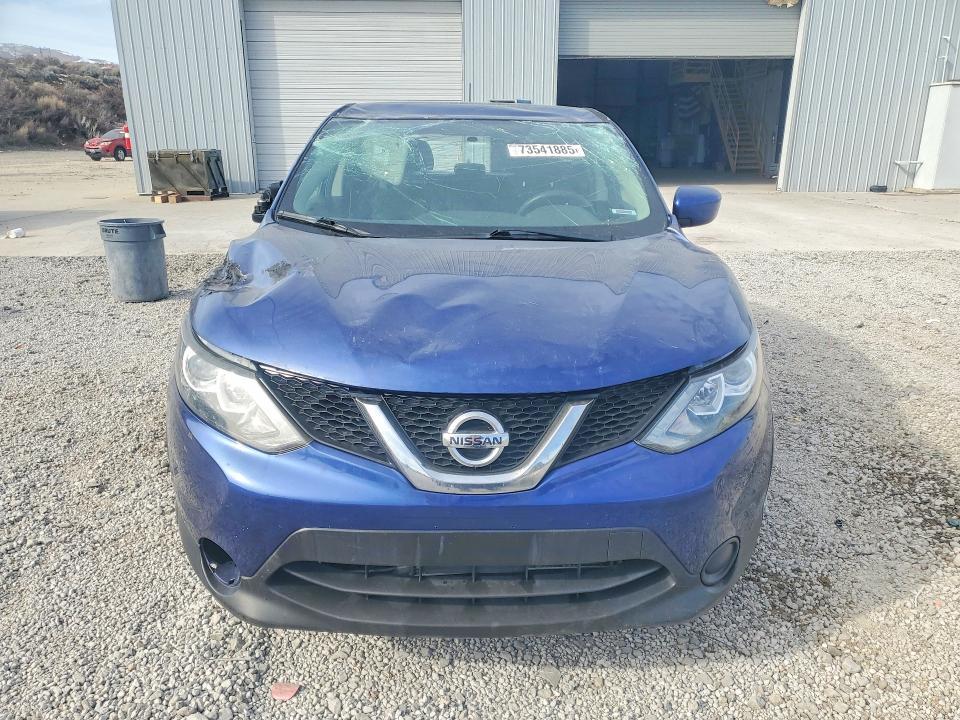 2017 Nissan Rogue Sport s