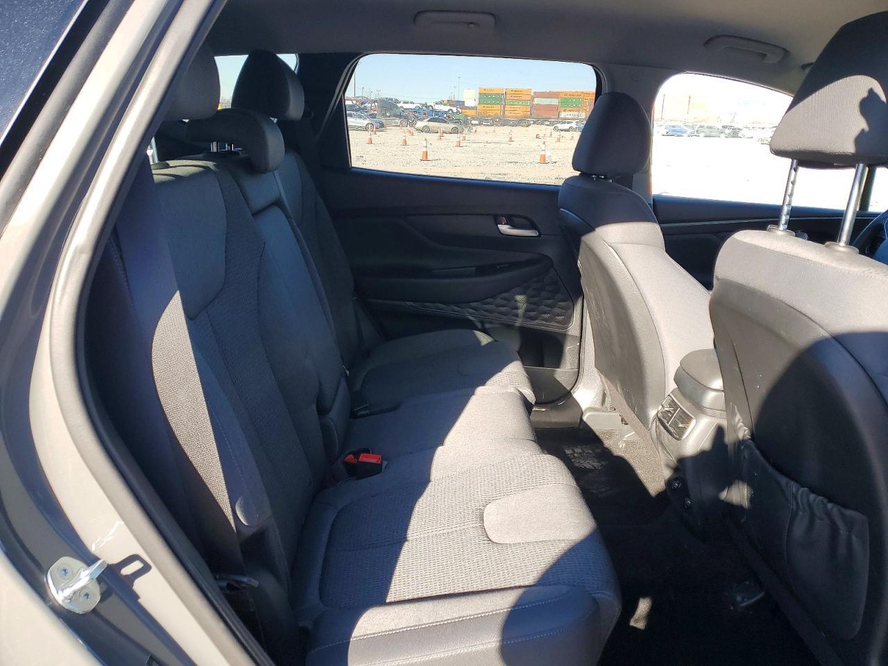 2023 Hyundai Santa fe se