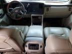 2004 Cadillac Escalade Luxury