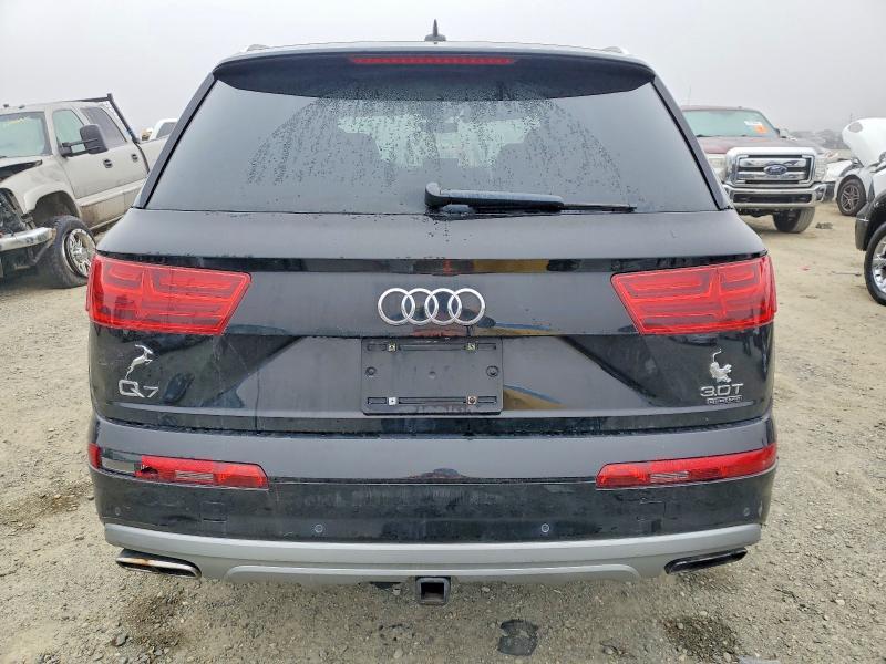 2017 Audi Q7 Premium Plus