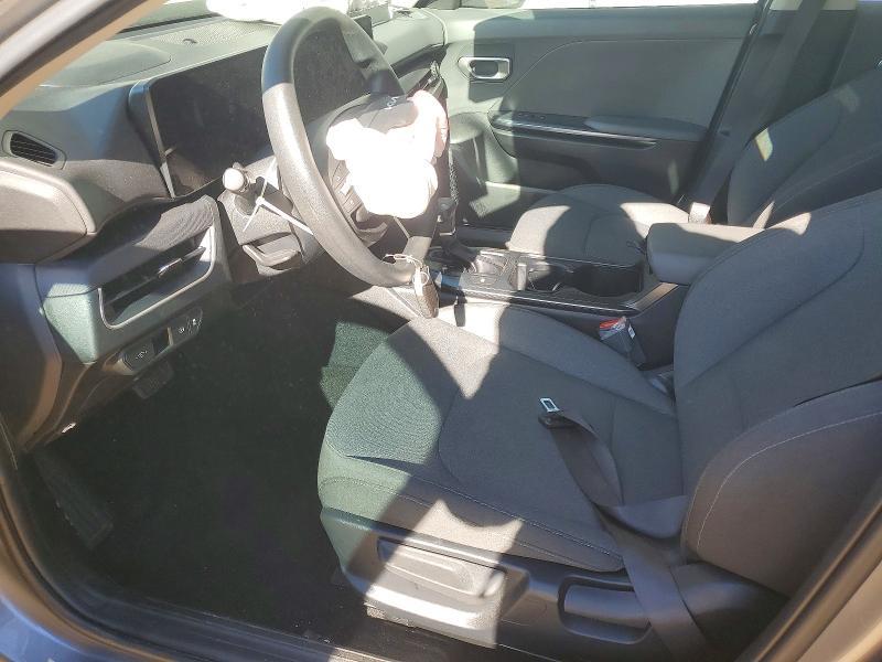 2025 KIA K4 lx