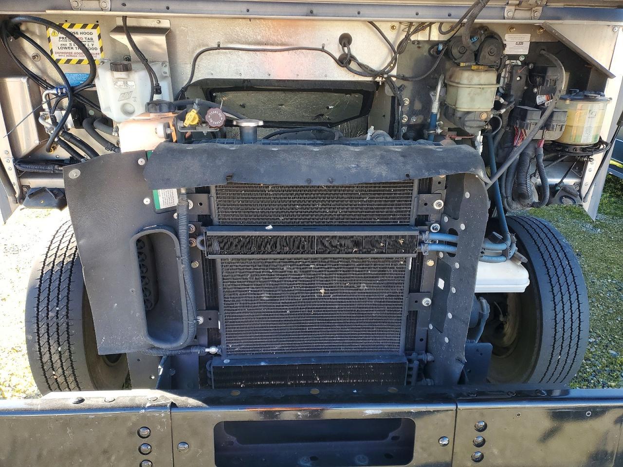 2020 Freightliner MT 45G Chassis Delivery Truck
