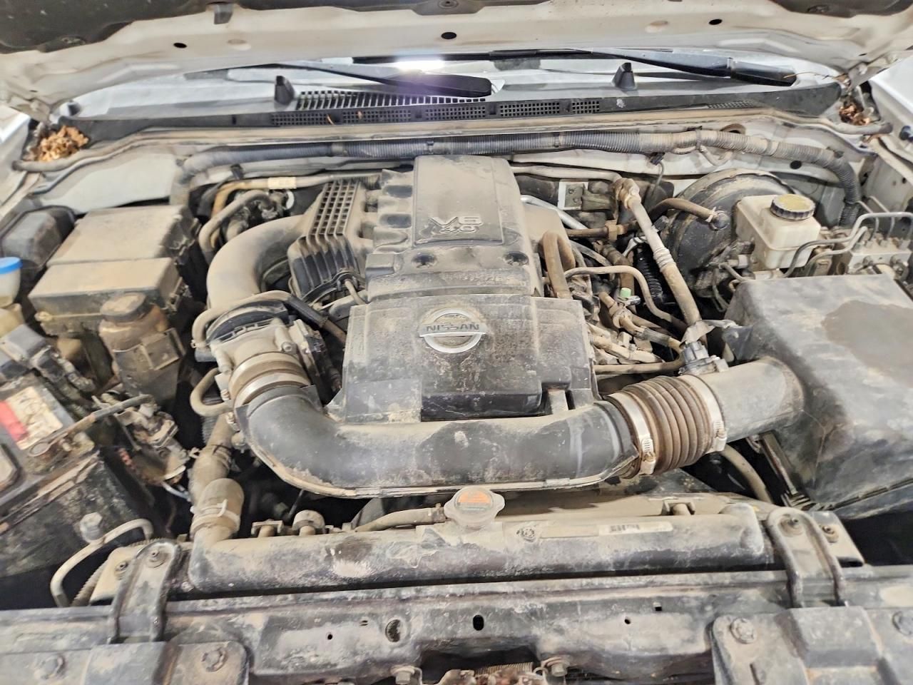 2012 Nissan Frontier s