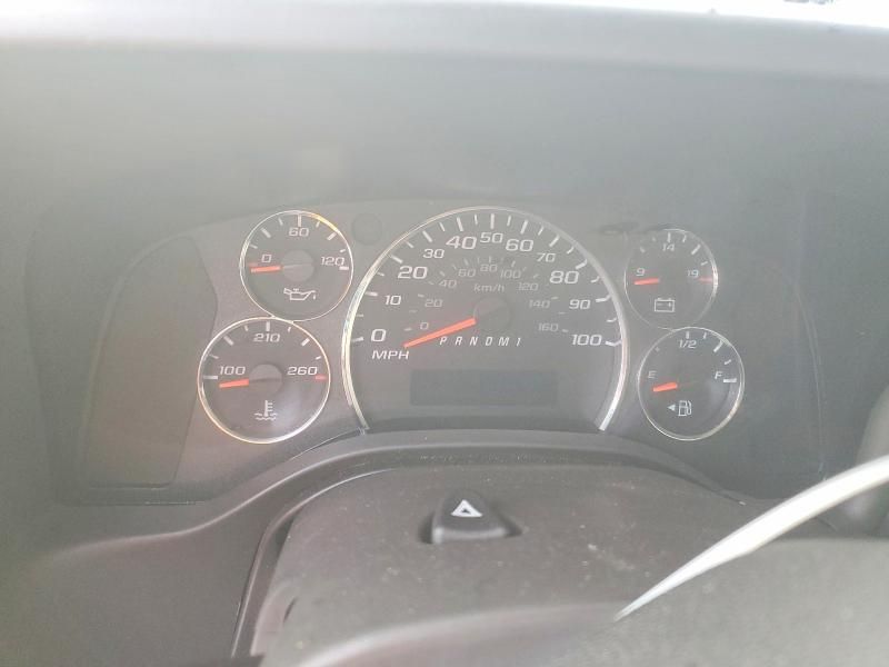 2024 Chevrolet Express 2500 Utility / Service Van