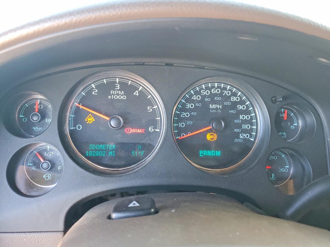 2010 Chevrolet Tahoe C1500 ls