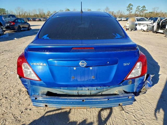 2017 Nissan Versa 1.6 sv