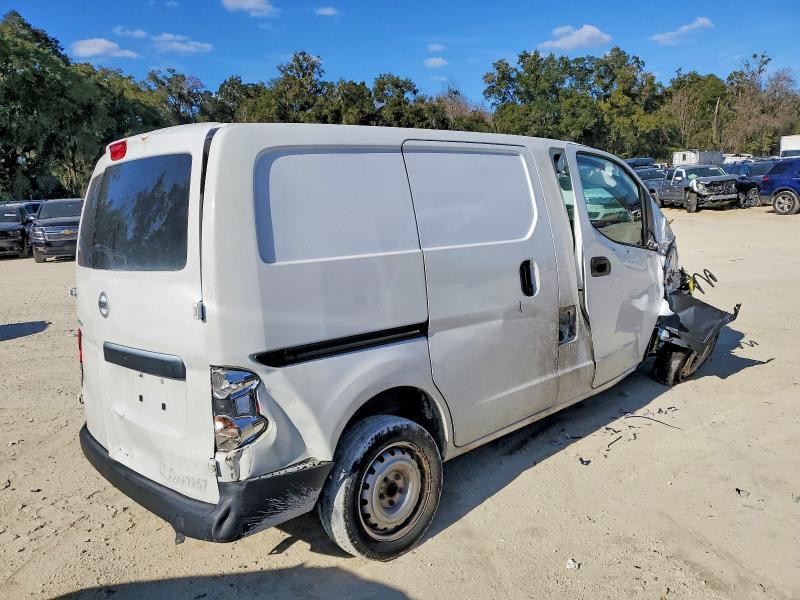 2020 Nissan NV200