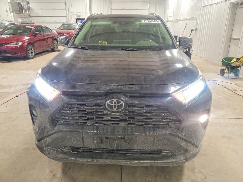 2021 Toyota Rav4 xle Premium