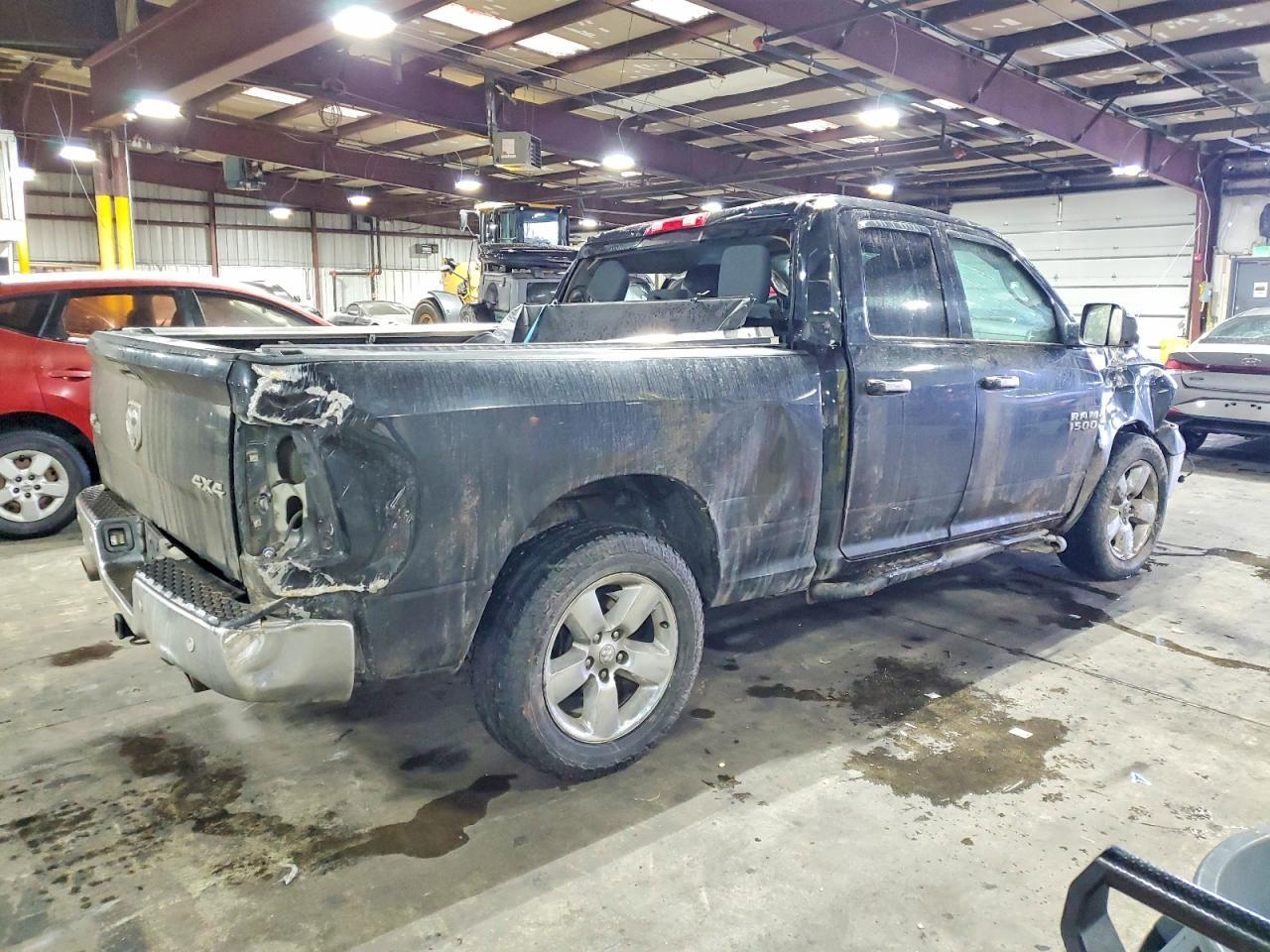 2015 Dodge RAM 1500 SLT