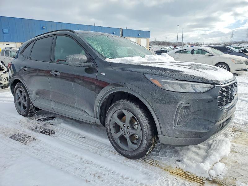 2025 Ford Escape st Line