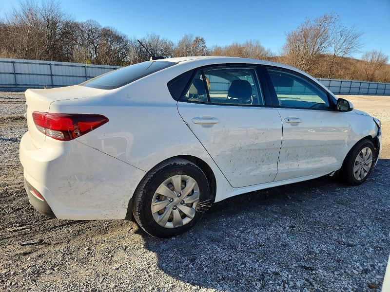 2020 KIA Rio lx