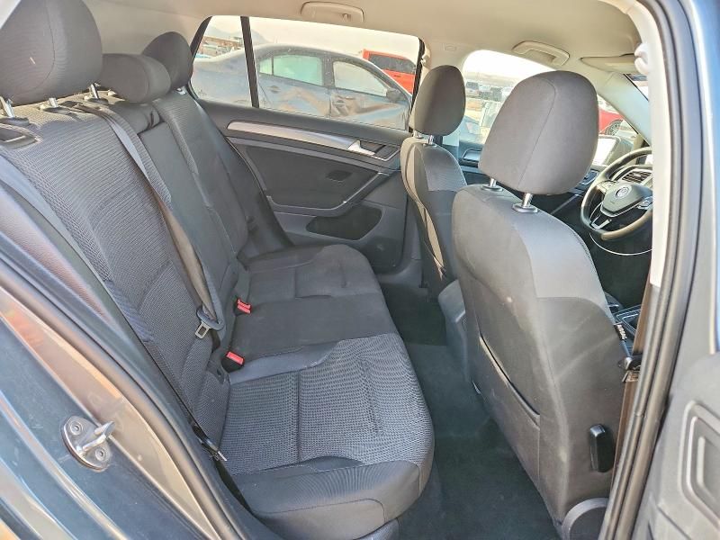 2019 Volkswagen Golf s