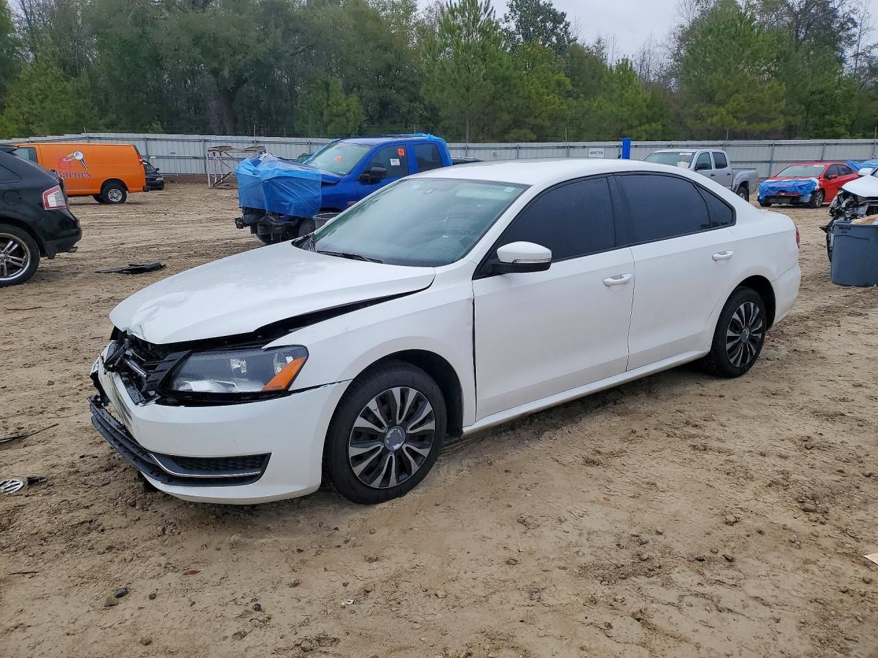 2013 Volkswagen Passat s