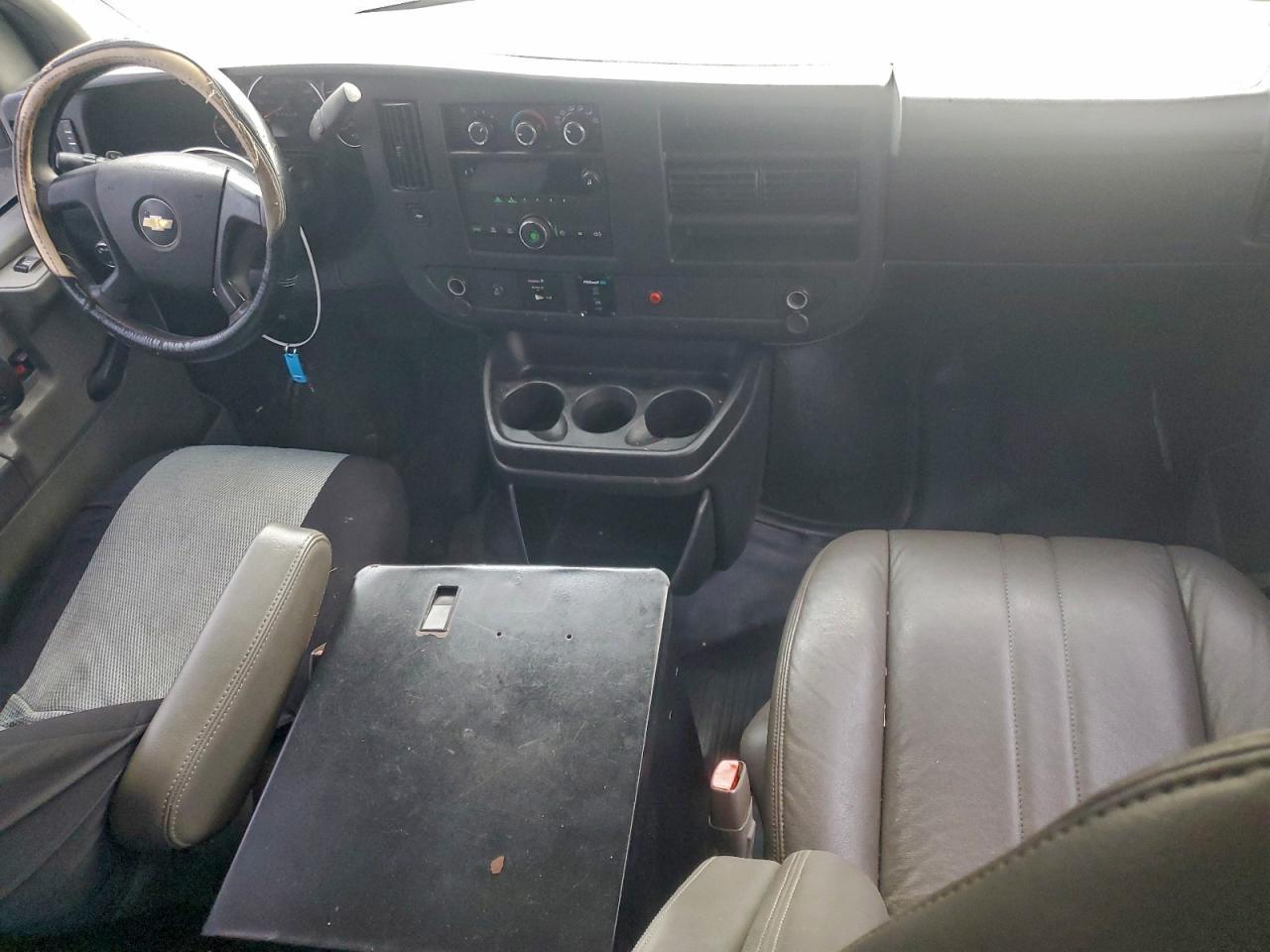 2013 Chevrolet Express G2500