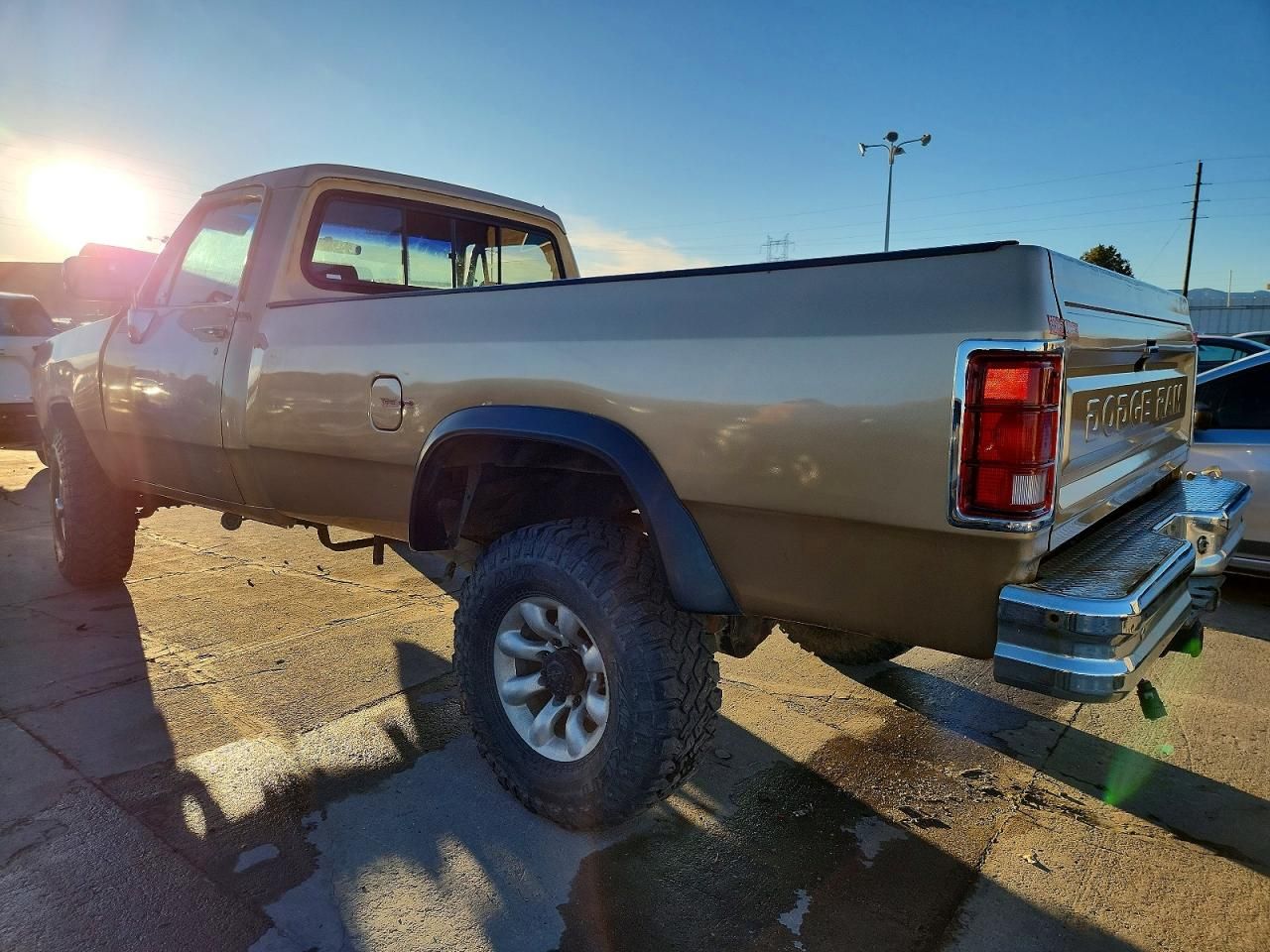 1992 Dodge W-series W200