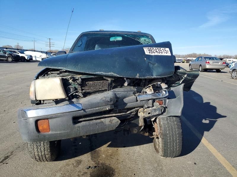 2000 Toyota Tacoma Xtracab