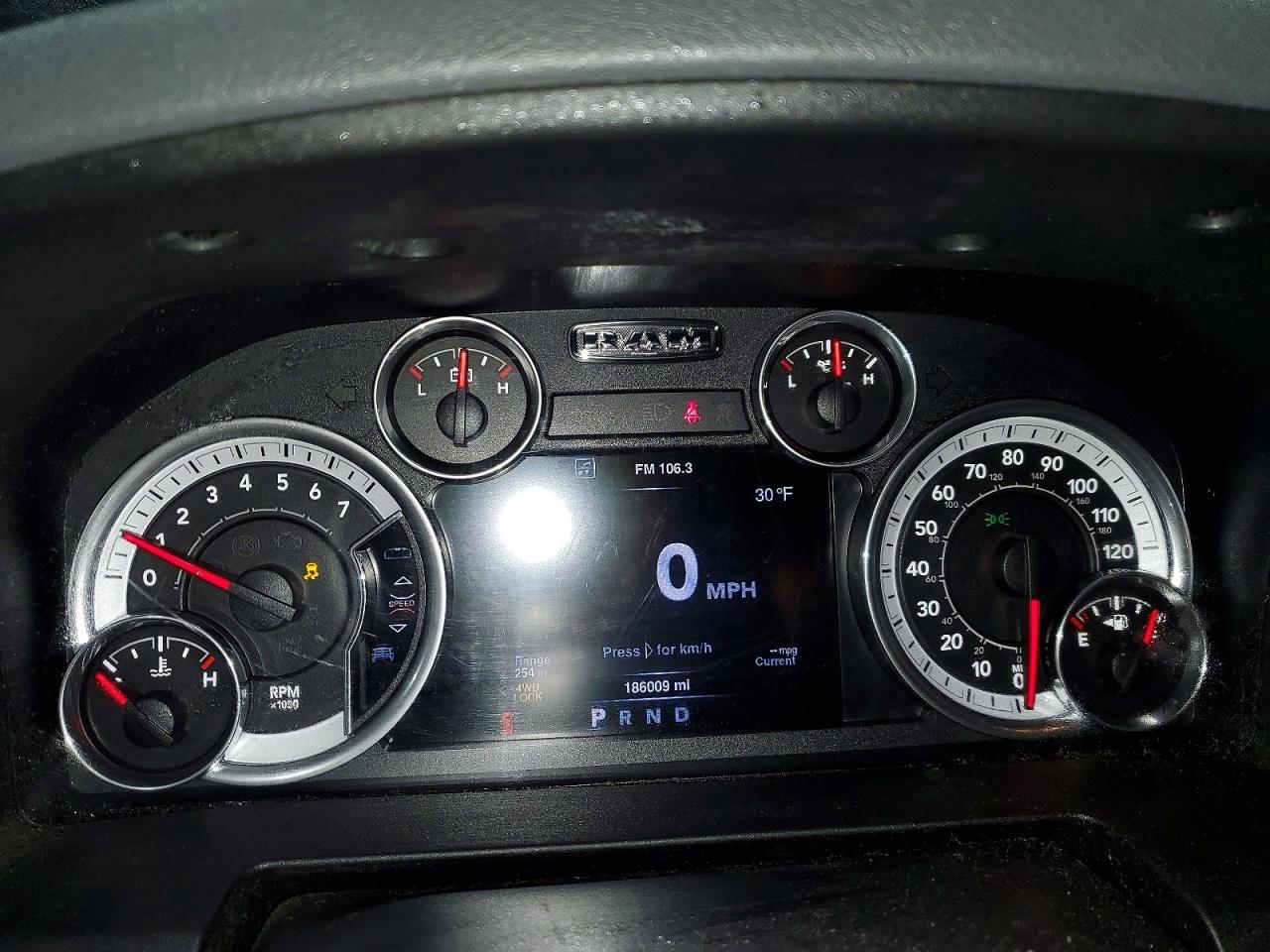 2016 Dodge RAM 1500 SLT