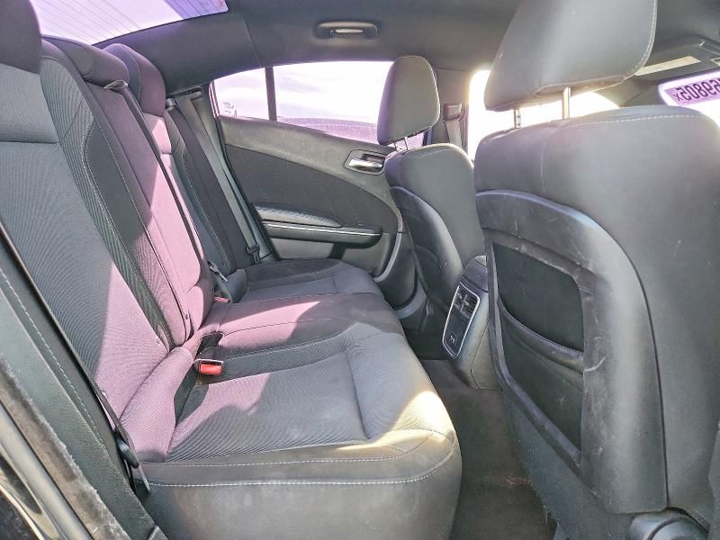 2017 Dodge Charger sxt